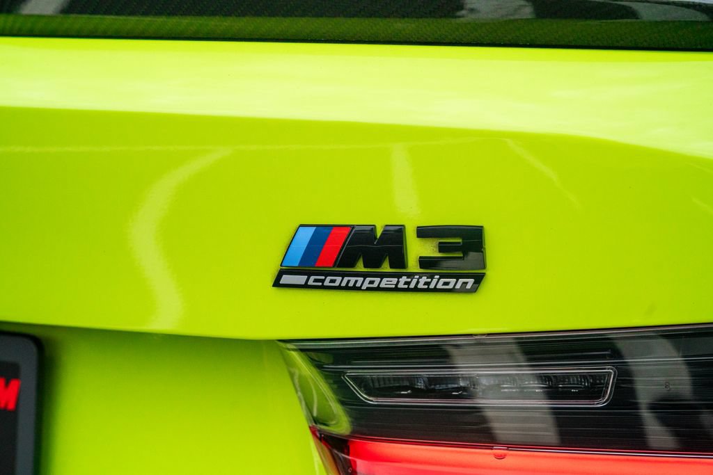 Used 2021 BMW M3 Competition w/ M Carbon Exterior Package RWD image 17