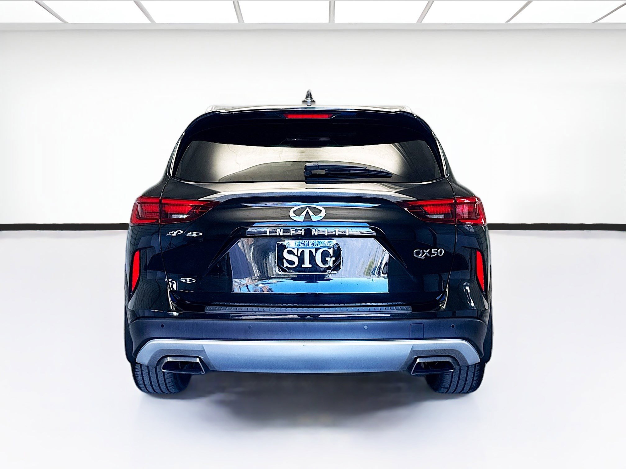 Used 2021 INFINITI QX50 Essential w/ Cargo Package image 5