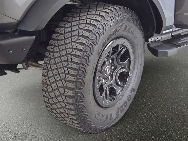Used 2023 Ford Bronco Wildtrak image 31