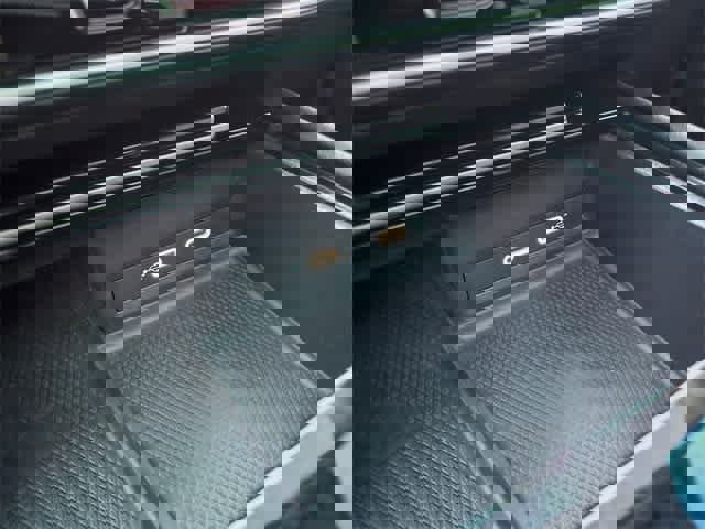 Used 2024 Volkswagen Atlas SEL Premium R-Line image 25