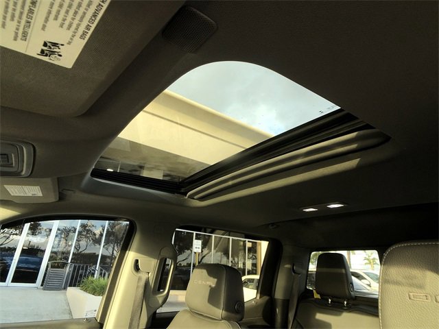 Certified 2022 GMC Sierra 1500 Denali w/ Denali Premium Package image 29