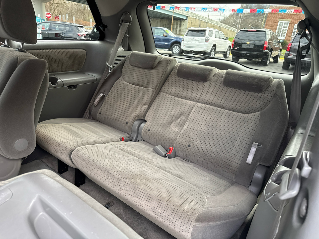 Used 2010 Toyota Sienna LE image 23