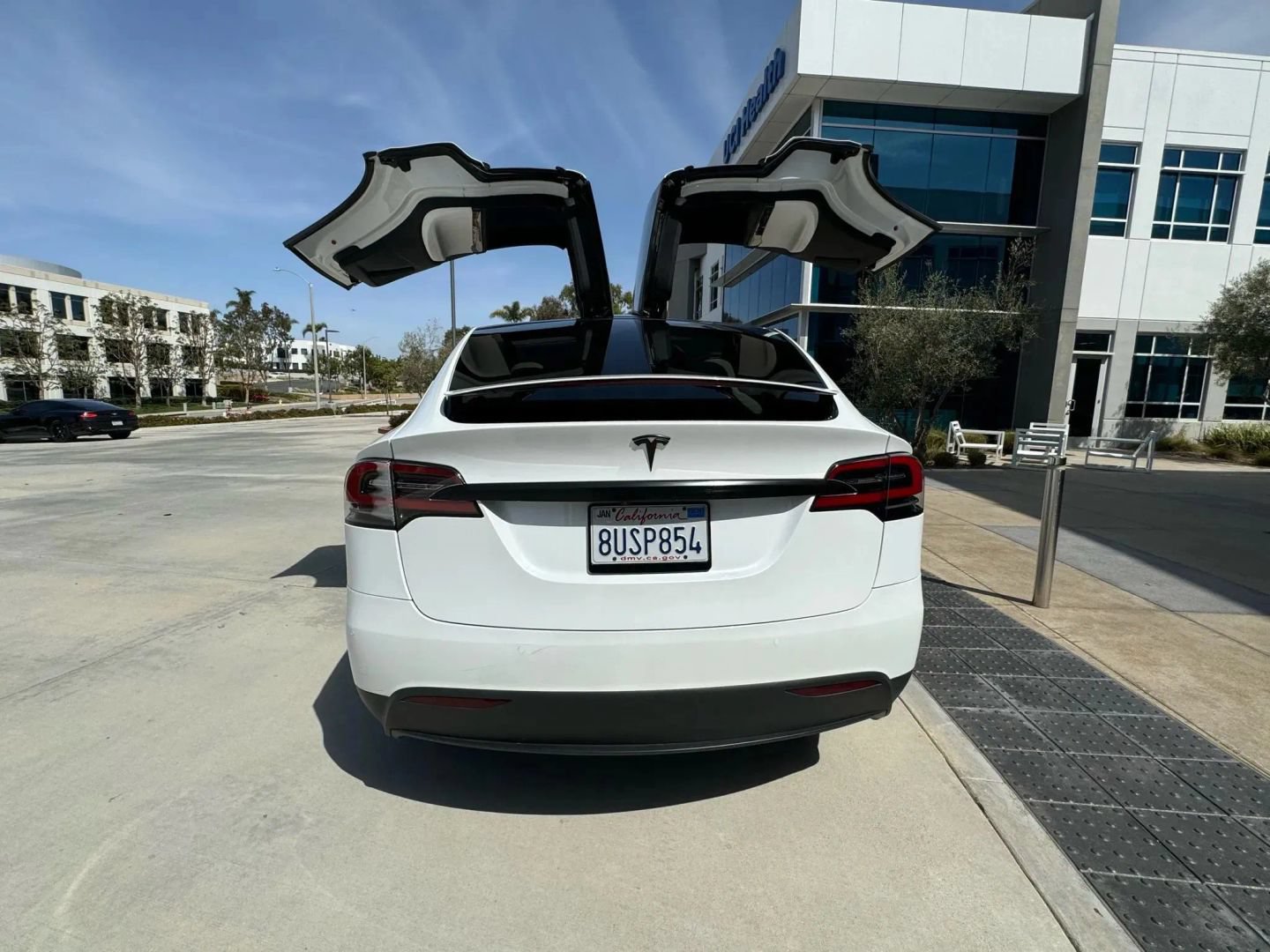 Used 2019 Tesla Model X Long Range AWD/4WD image 5