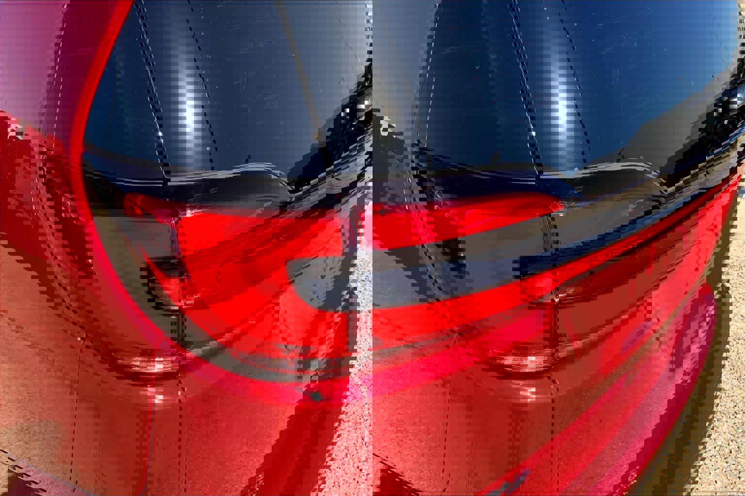 Used 2025 Chrysler Pacifica Limited image 26