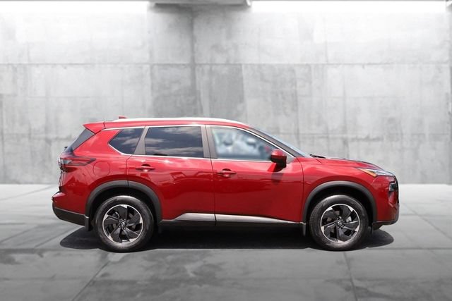 Certified 2024 Nissan Rogue SV w/ SV Premium Package AWD/4WD image 5