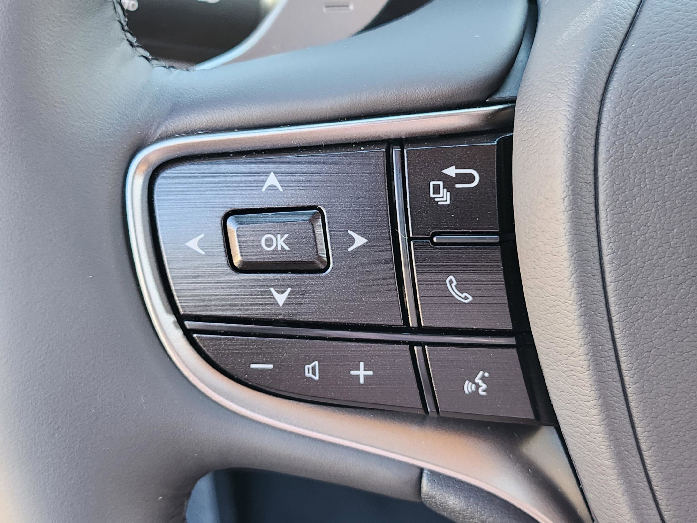 New 2025 Lexus ES 350 Ultra Luxury image 20