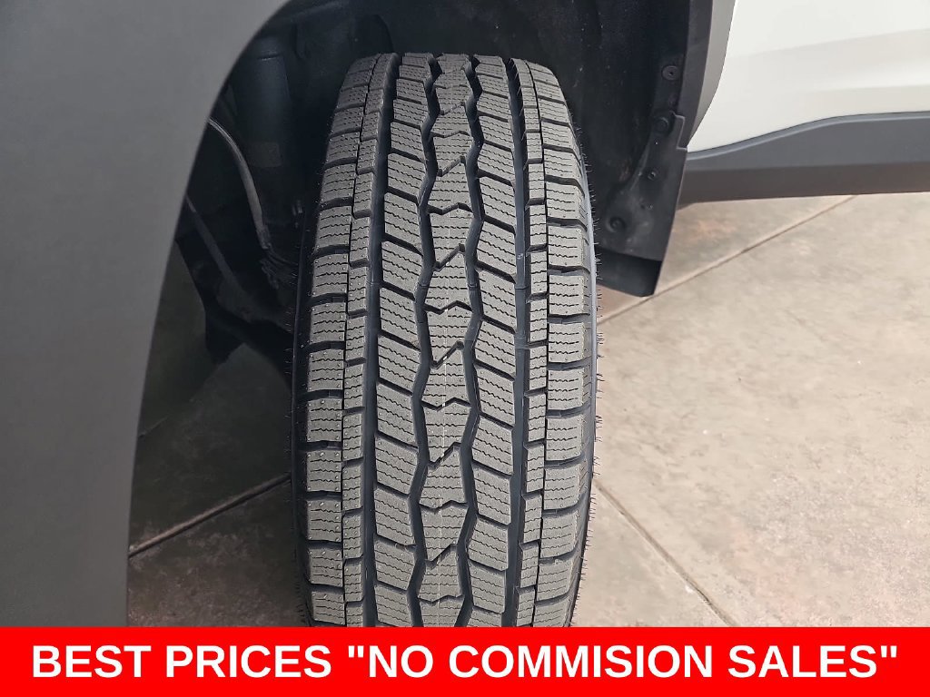 Used 2020 Toyota RAV4 TRD Off-Road AWD/4WD image 35