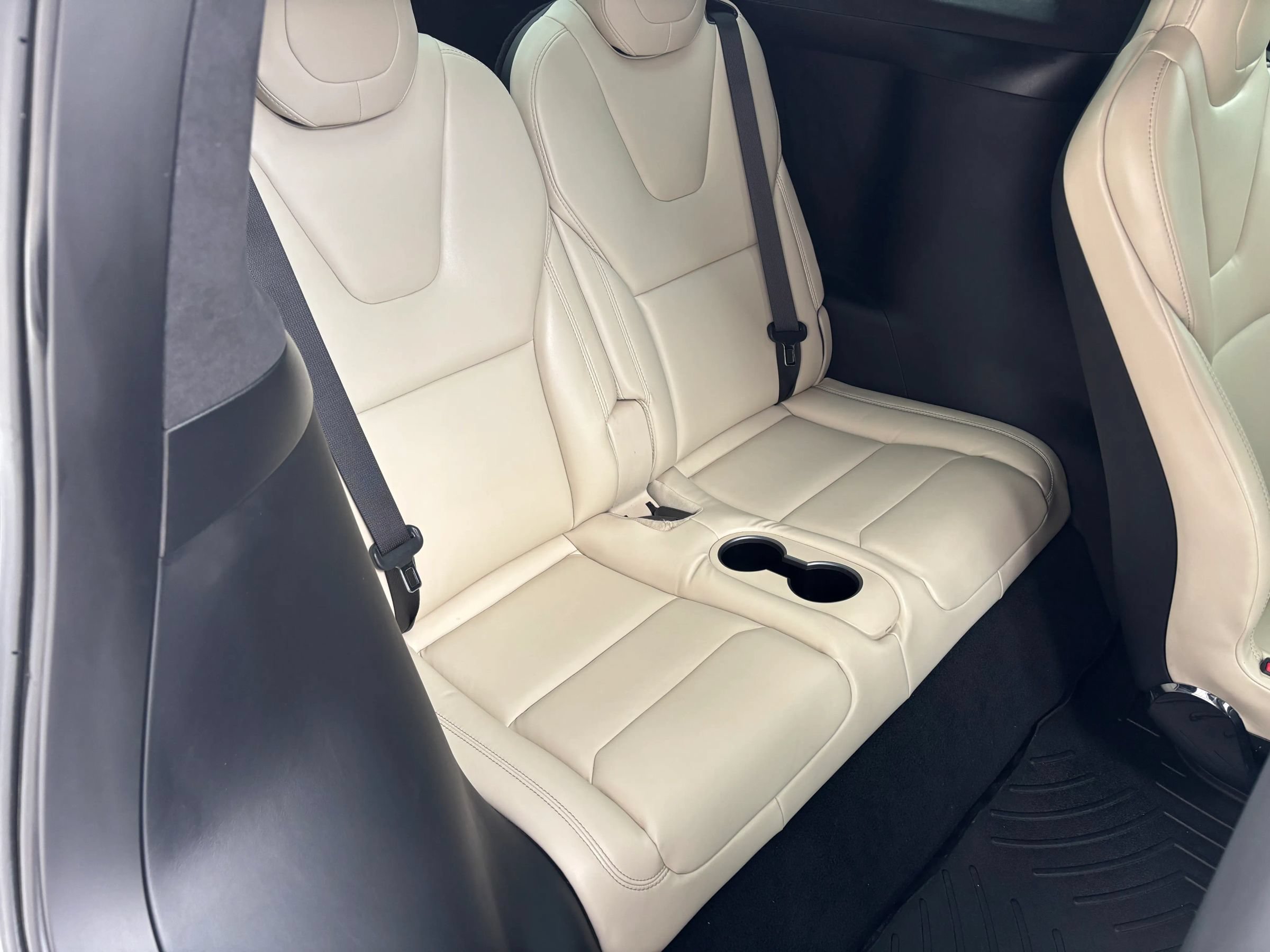 Used 2020 Tesla Model X Long Range AWD/4WD image 15