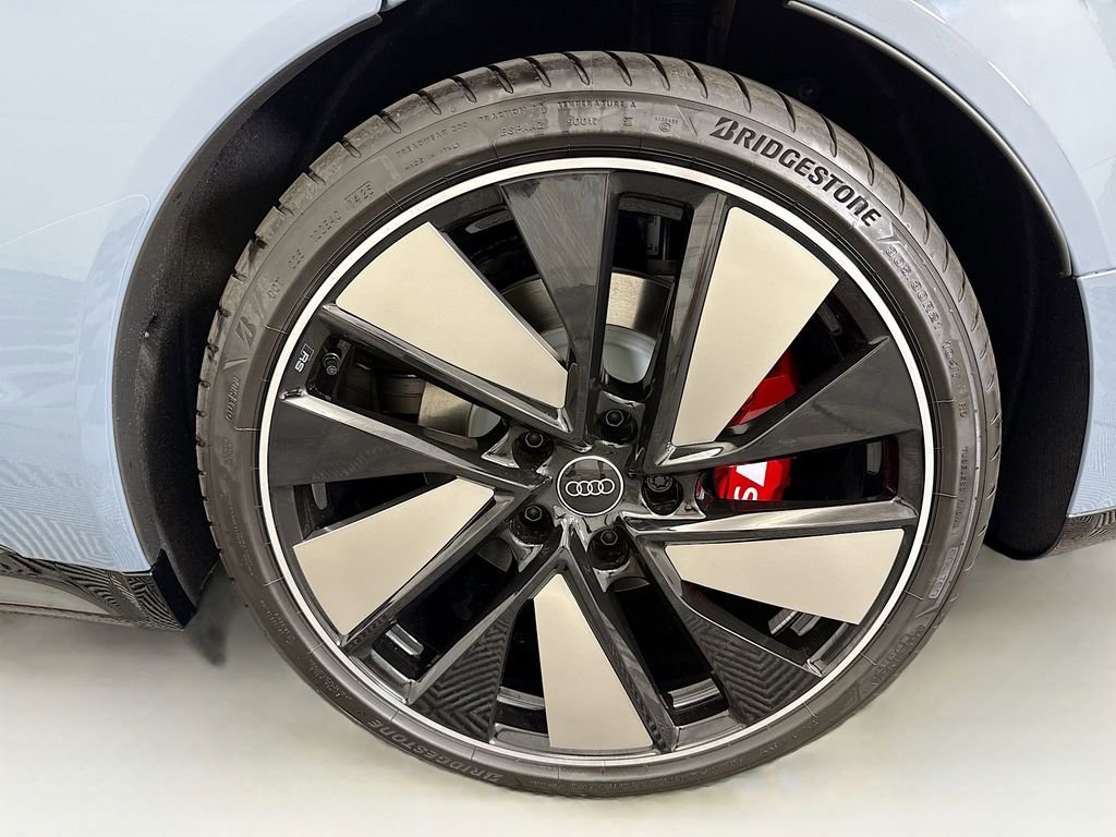 New 2026 Audi S e-tron GT Prestige image 29