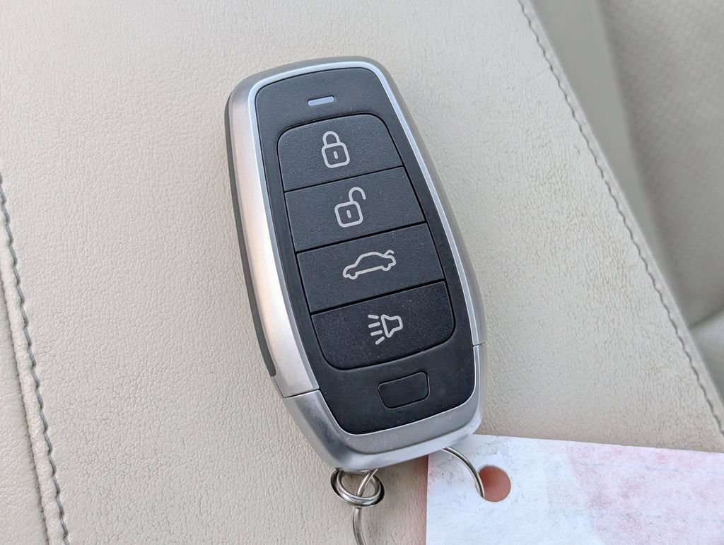 Used 2022 INFINITI QX50 Luxe w/ Cargo Package FWD image 30