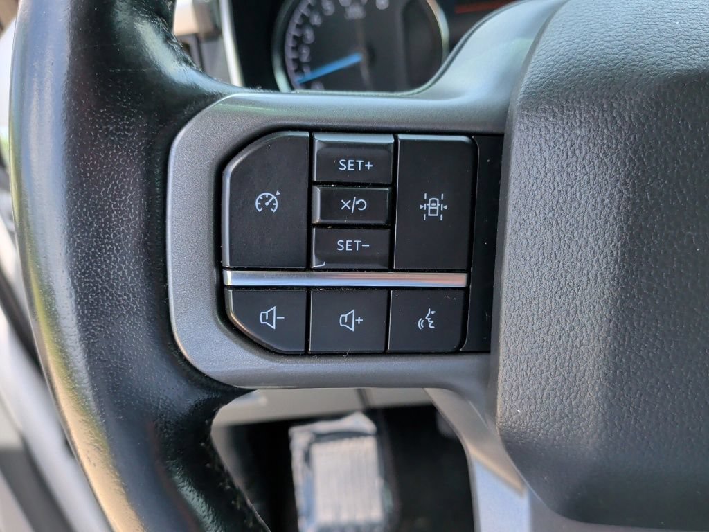 Used 2022 Ford F150 XLT w/ Equipment Group 301A Mid AWD/4WD image 17