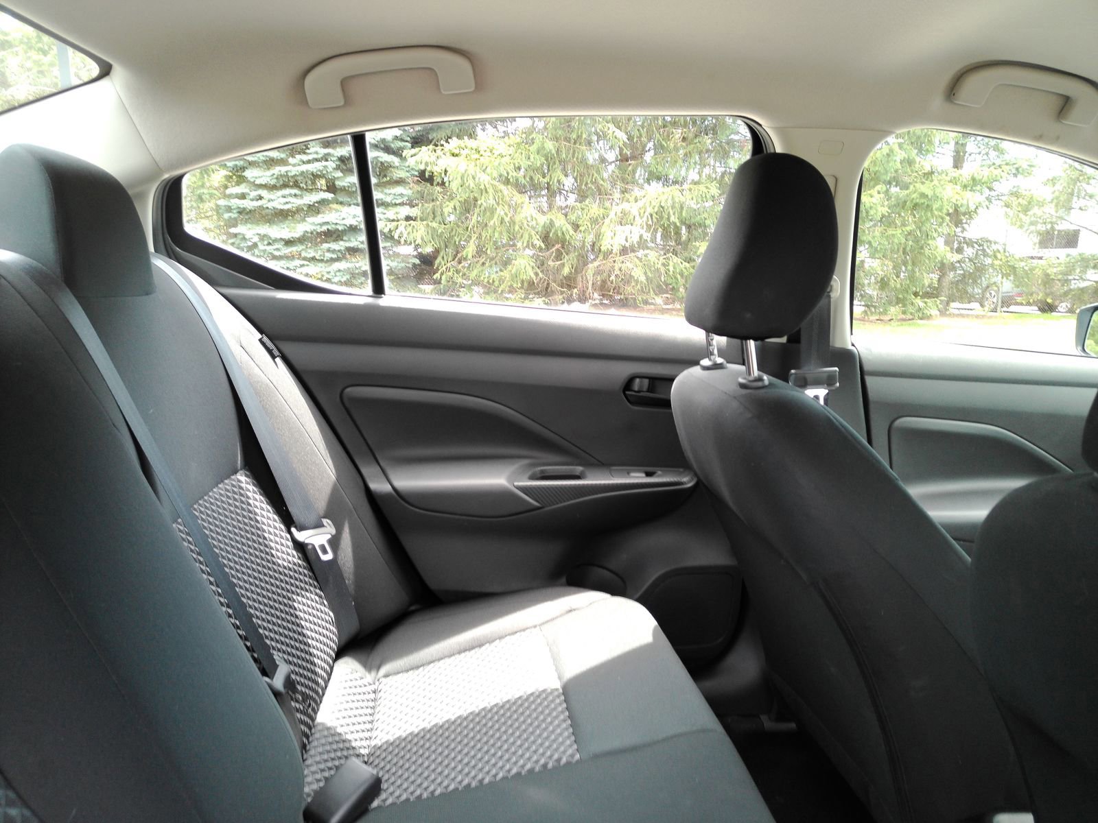 Used 2023 Nissan Versa S w/ Trunk Package FWD image 18