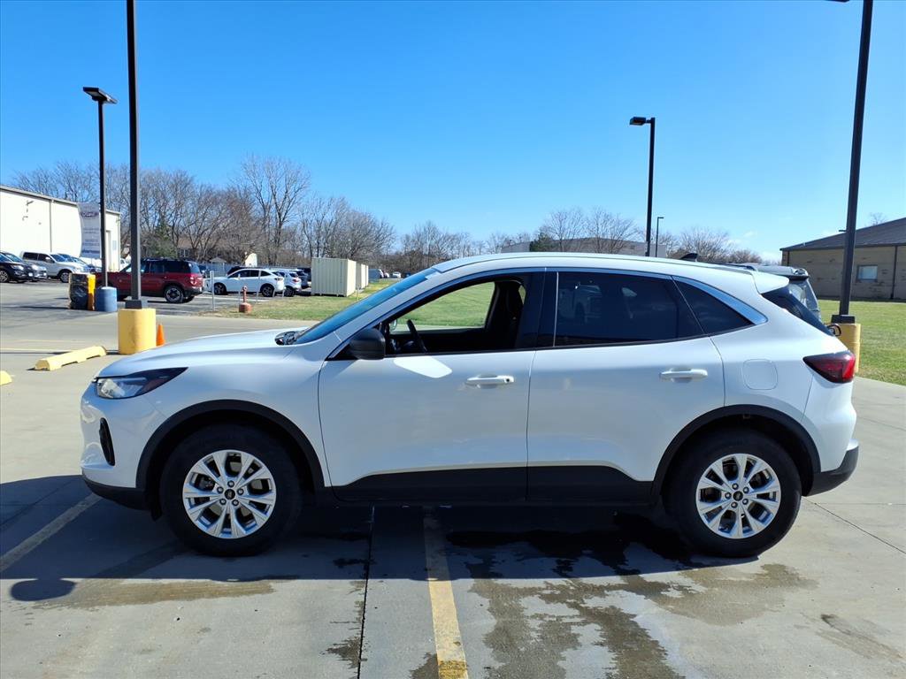 Certified 2023 Ford Escape Active image 6