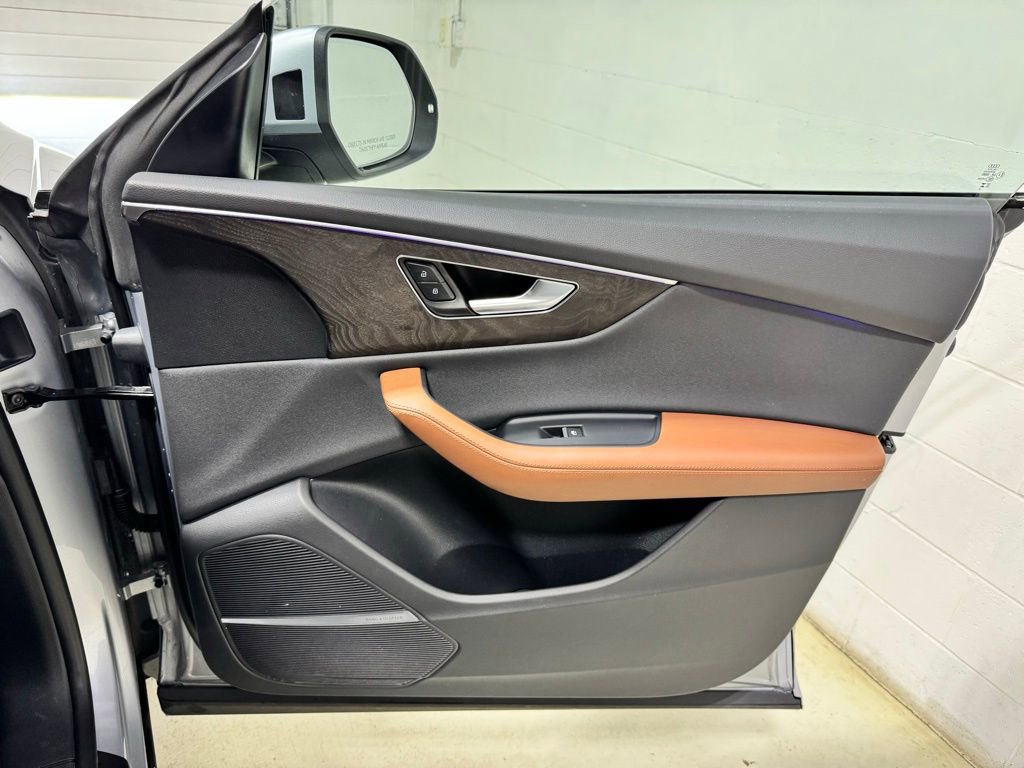 Used 2022 Audi Q8 Prestige image 43