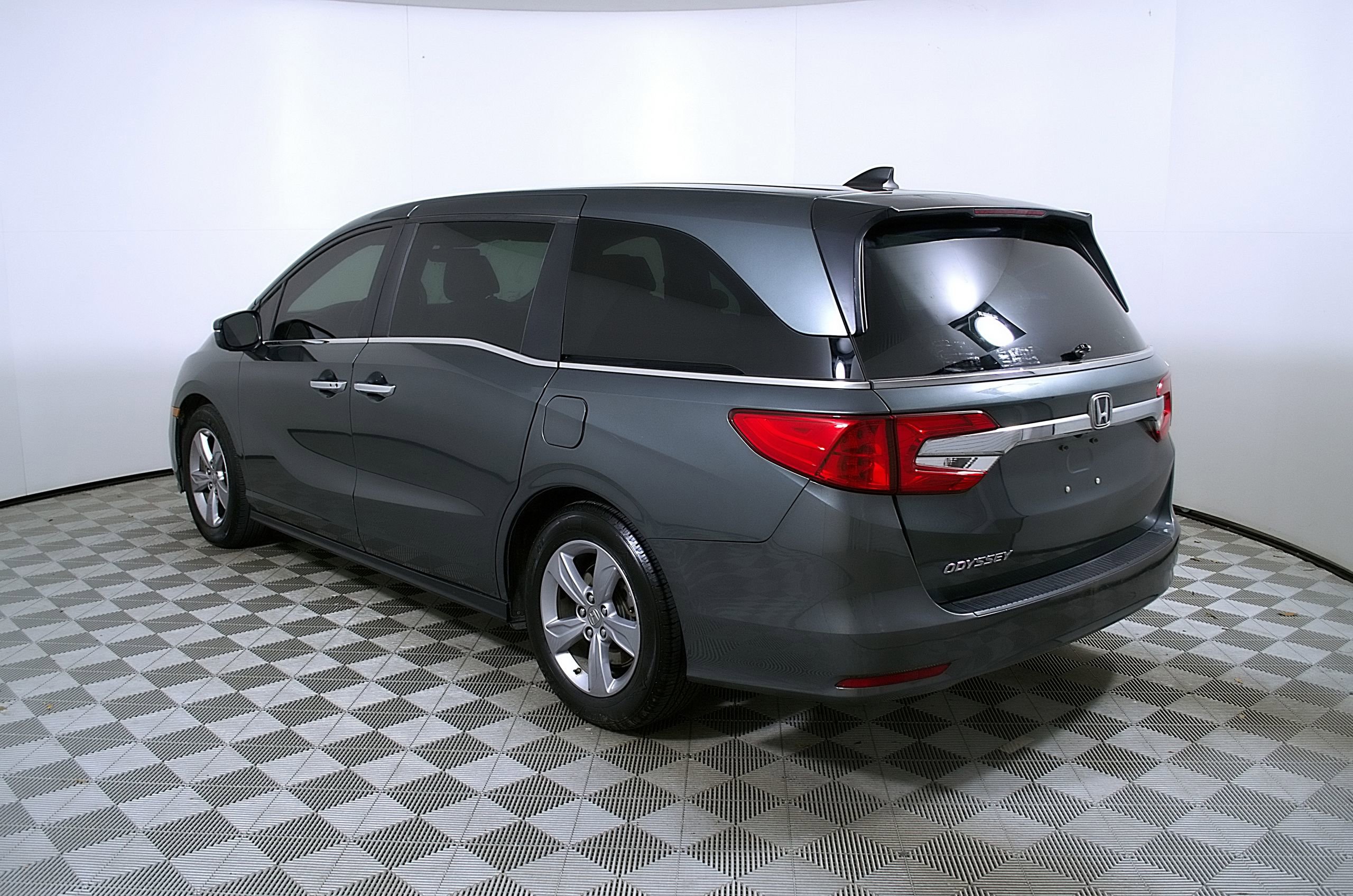 Used 2019 Honda Odyssey EX-L image 9