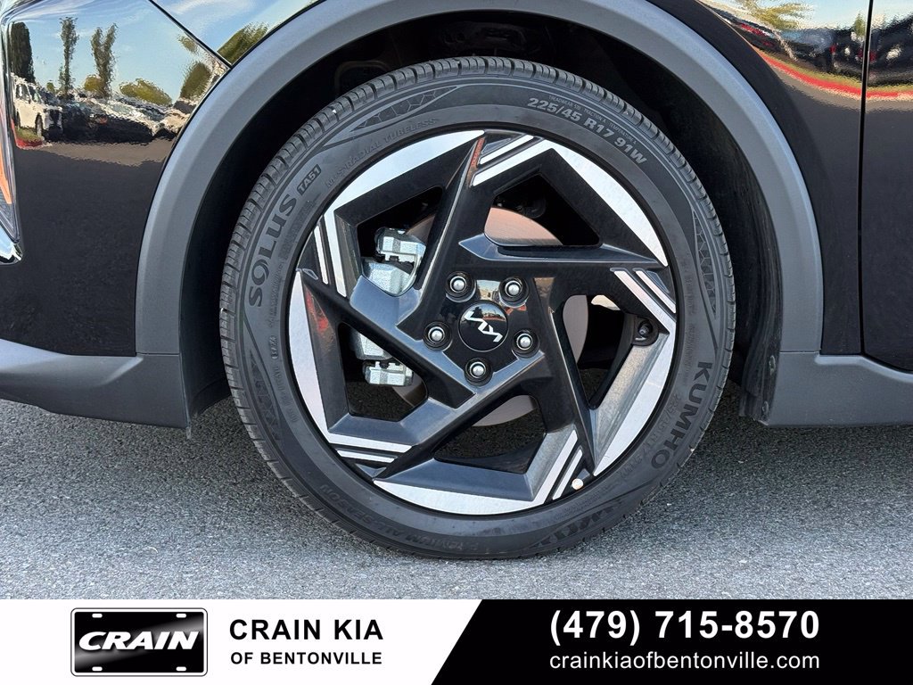 Certified 2025 Kia K4 EX FWD image 33