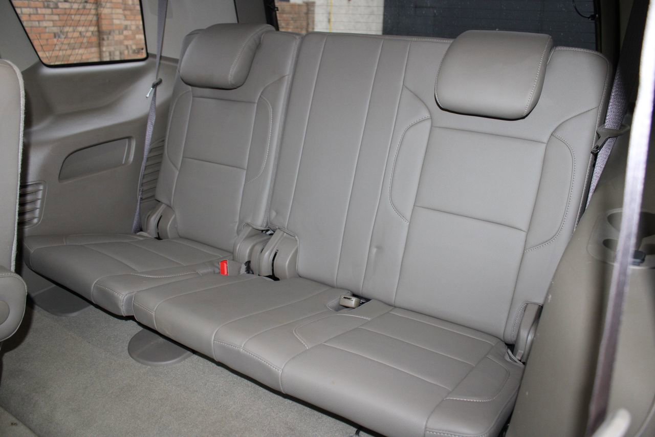 Used 2019 GMC Yukon SLT w/ Premium Edition image 7