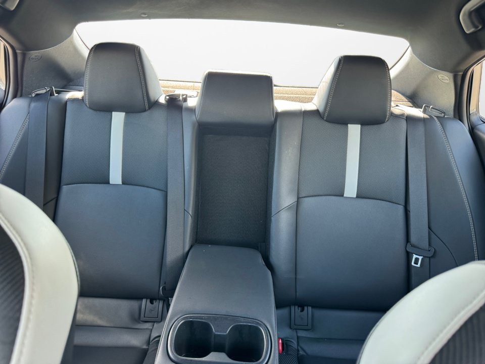 Used 2026 Toyota Camry SE FWD image 12