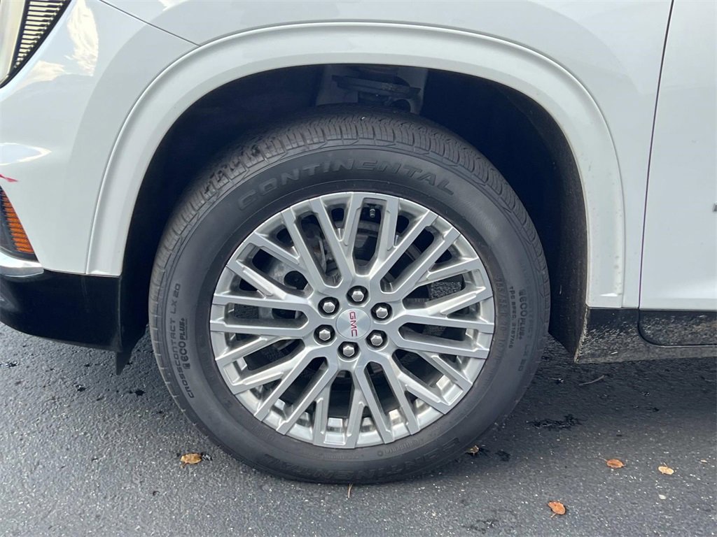 Certified 2024 GMC Acadia Denali w/ LPO, Floor Liner Package image 9