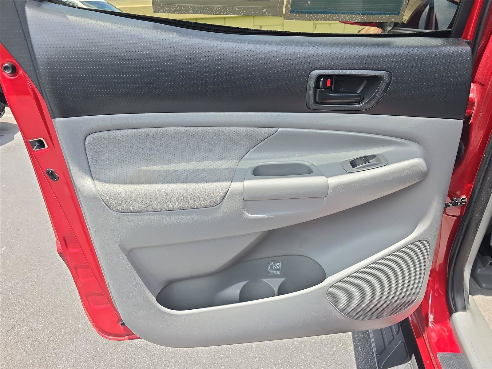 Used 2009 Toyota Tacoma PreRunner RWD image 8