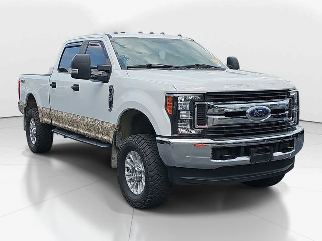 Used 2019 Ford F250 XL w/ STX Appearance Package AWD/4WD image 1