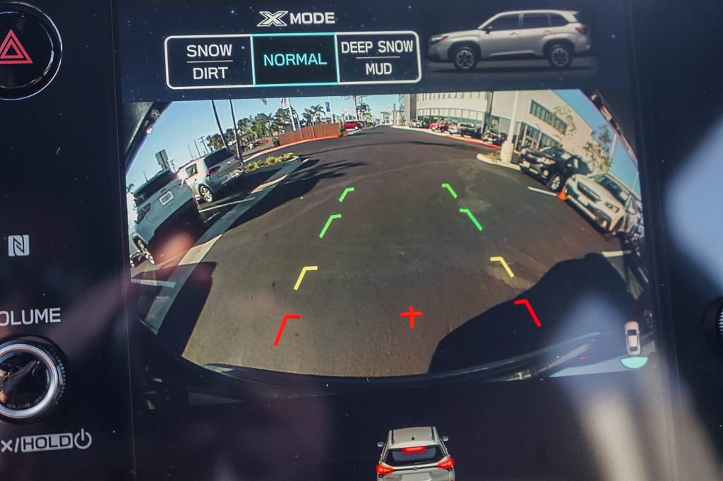 Used 2025 Subaru Forester Touring image 27