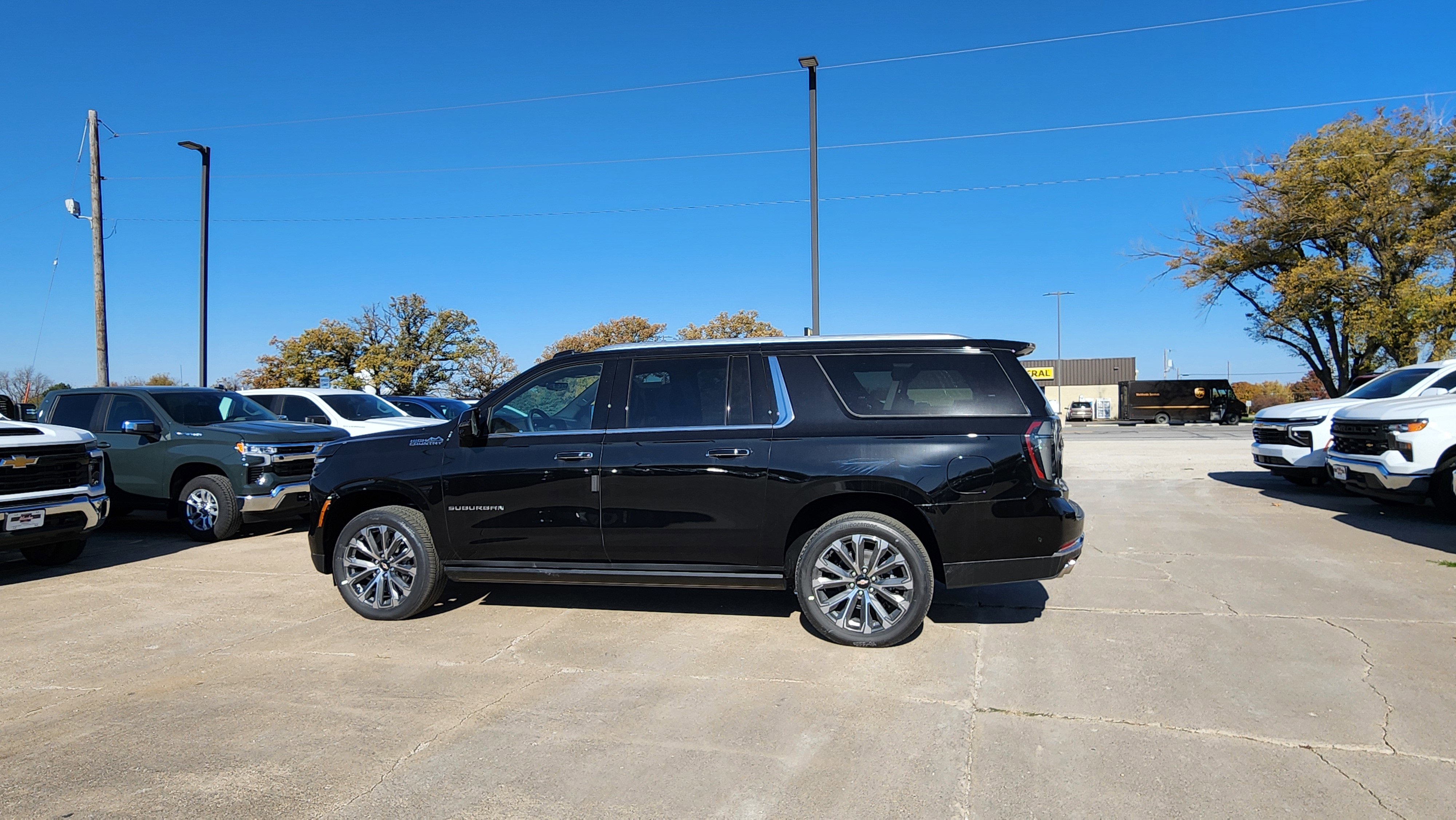 New 2026 Chevrolet Suburban High Country image 8
