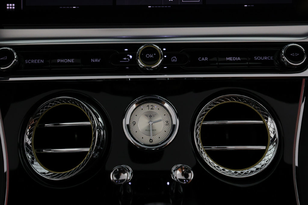 Used 2024 Bentley Continental GT Mulliner AWD/4WD image 30
