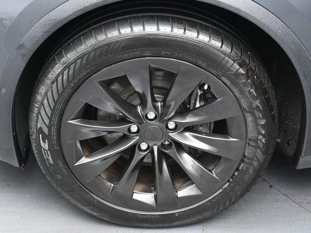 Used 2020 Tesla Model X Long Range image 40