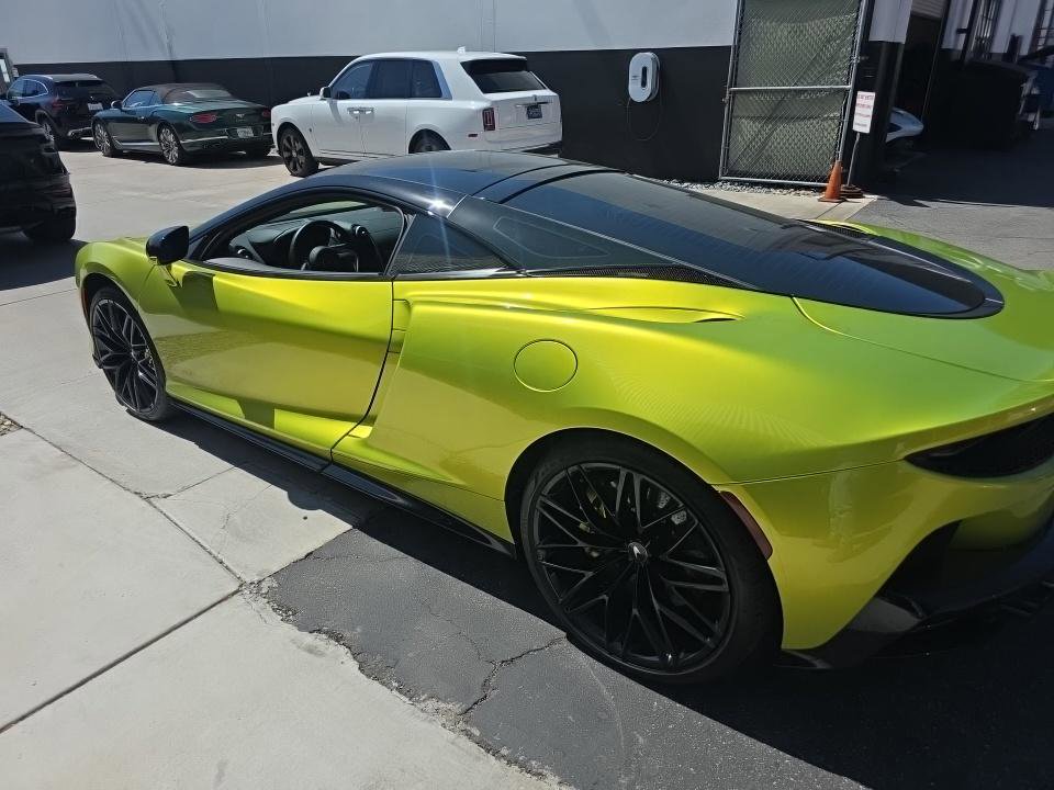 Used 2023 McLaren GT RWD image 4