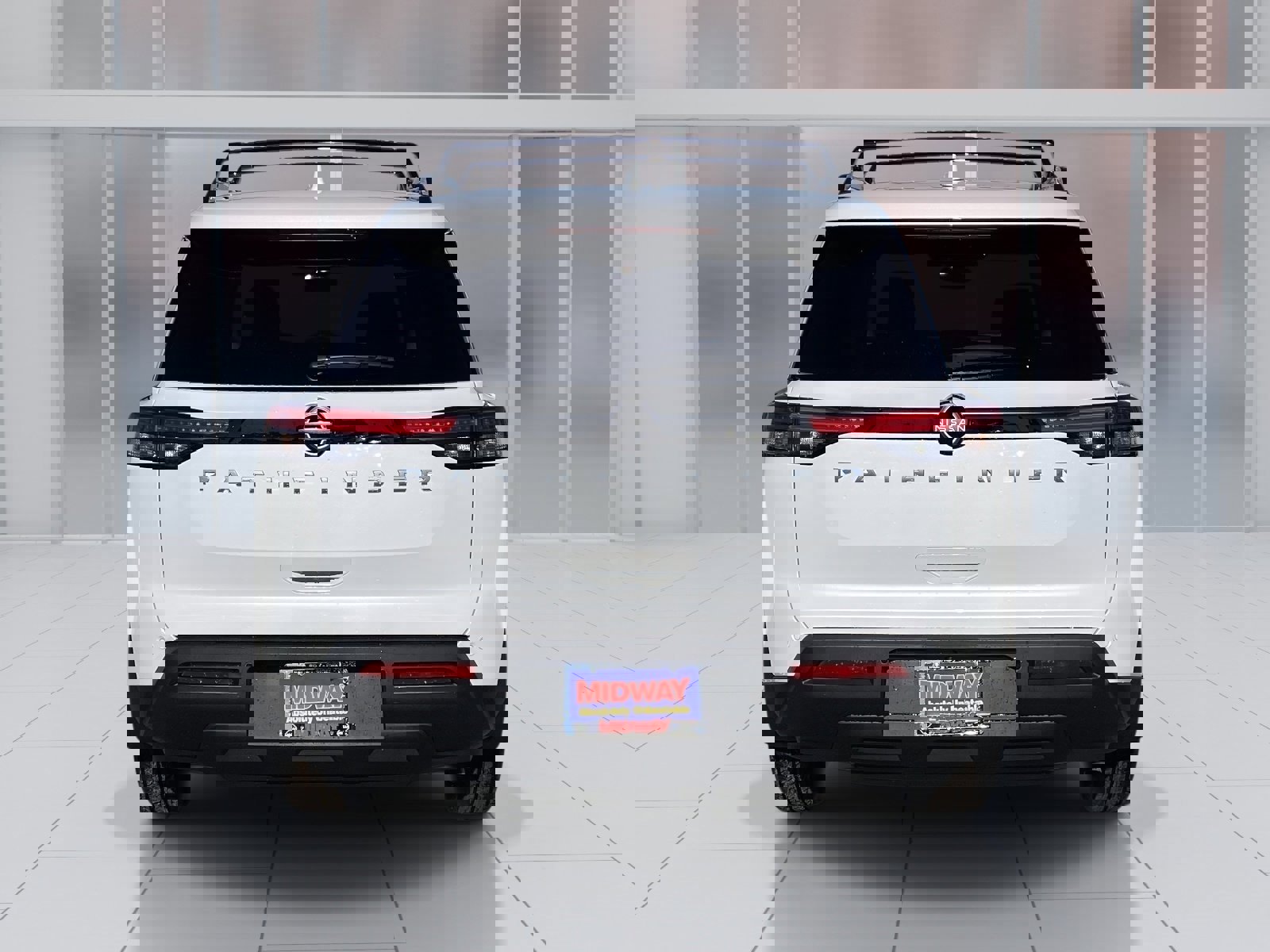 New 2025 Nissan Pathfinder SV image 5