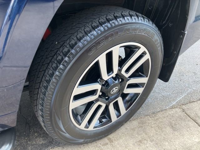 Used 2023 Toyota 4Runner Limited image 52