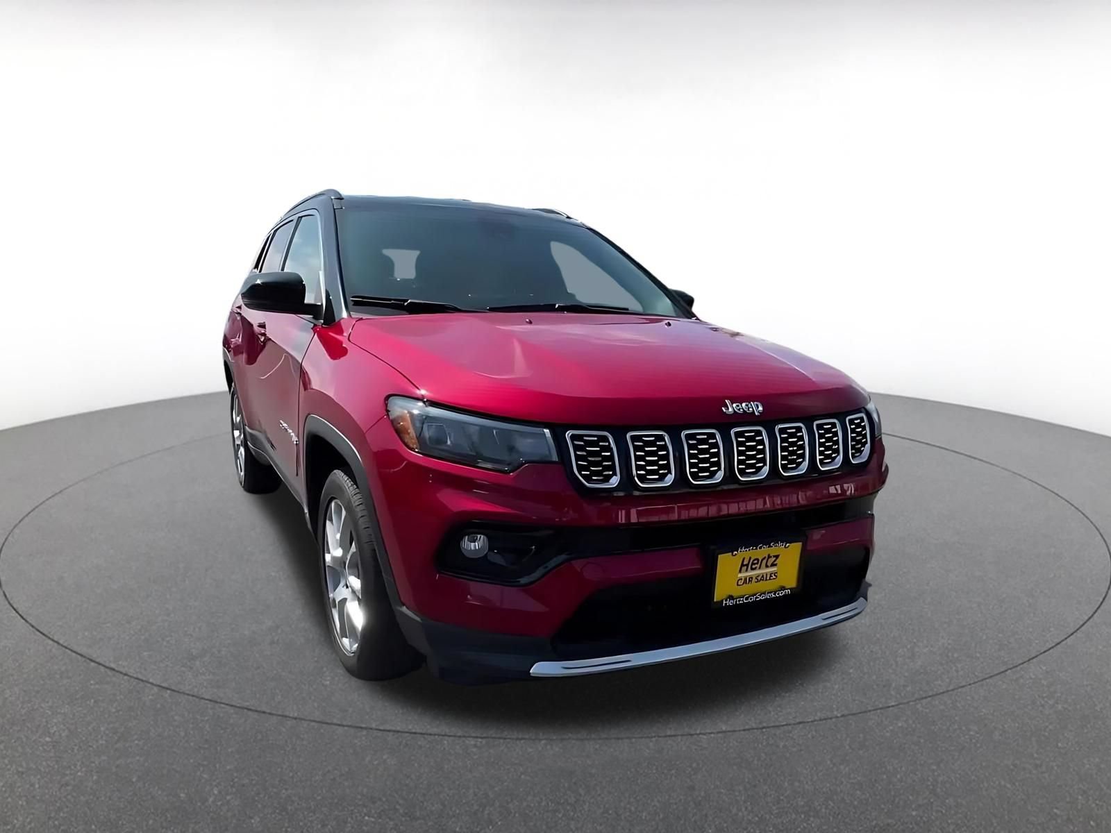 Used 2025 Jeep Compass Limited AWD/4WD image 3