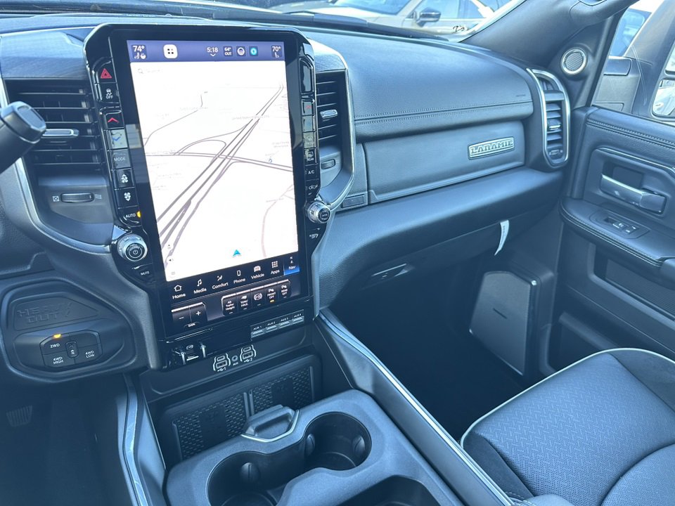 Used 2025 RAM 3500 Laramie image 30