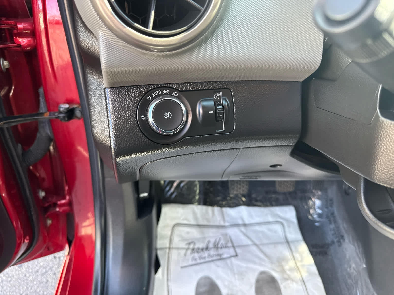Used 2012 Chevrolet Sonic LTZ FWD image 17