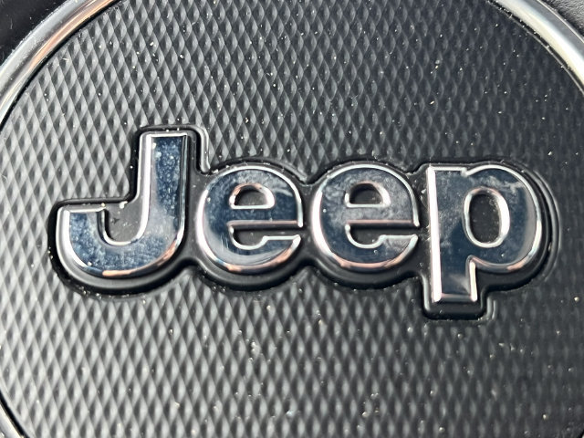 Used 2022 Jeep Gladiator Overland w/ Popular Equipment Package AWD/4WD image 20