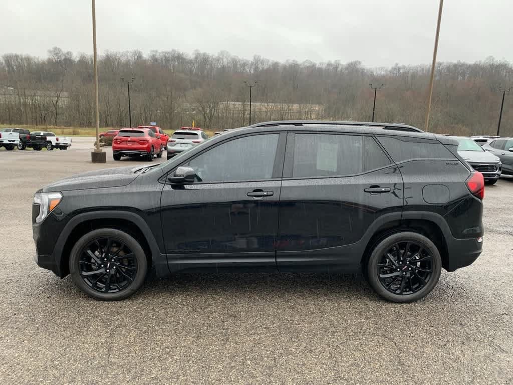 Certified 2023 GMC Terrain SLE w/ Elevation Edition AWD/4WD image 2
