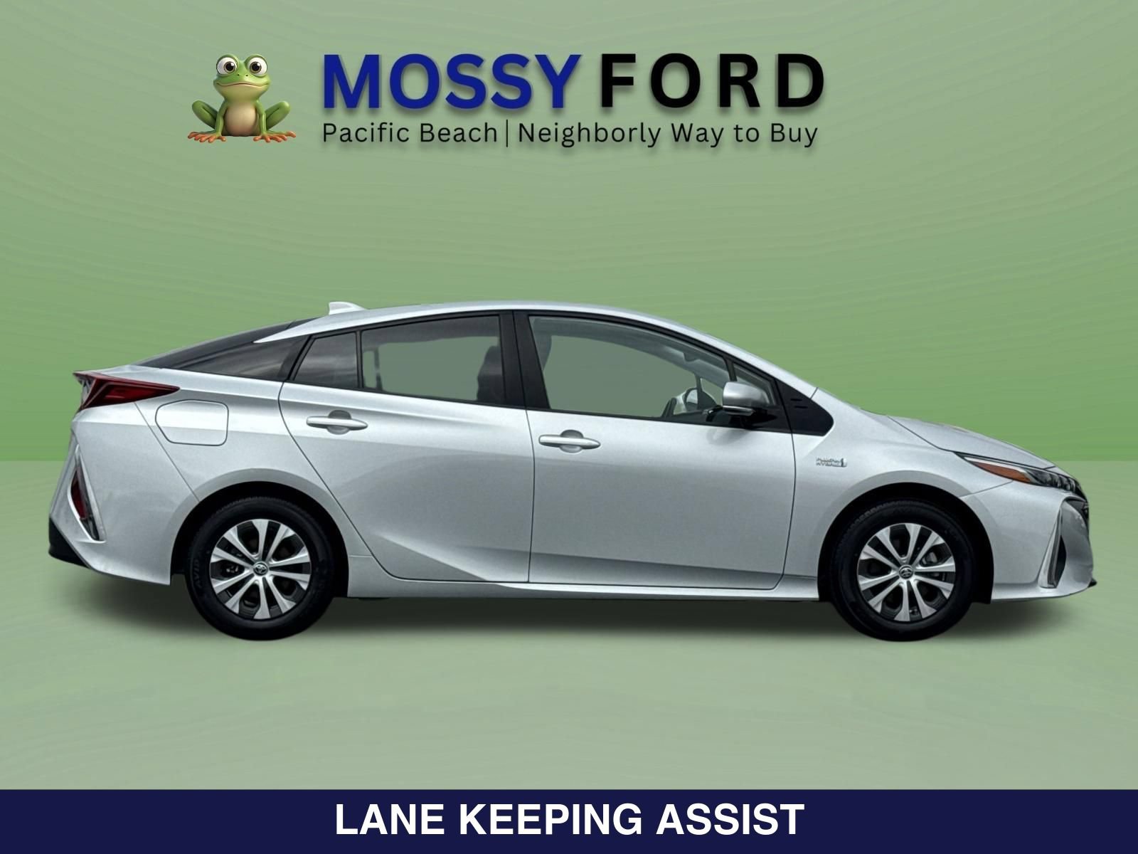 Used 2022 Toyota Prius Prime XLE FWD image 4