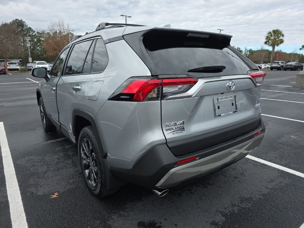 Used 2025 Toyota RAV4 Limited image 5