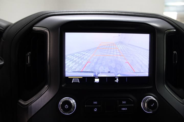 Used 2019 GMC Sierra 1500 SLT AWD/4WD image 4