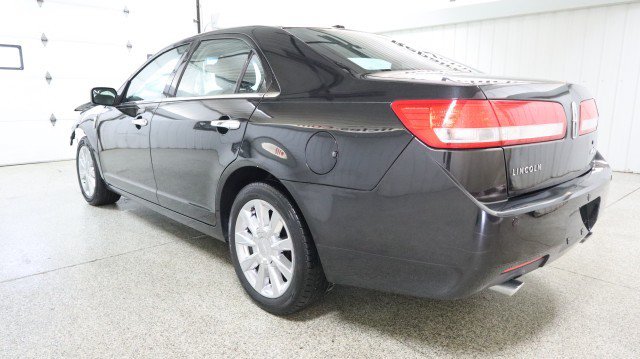 Used 2012 Lincoln MKZ FWD image 3