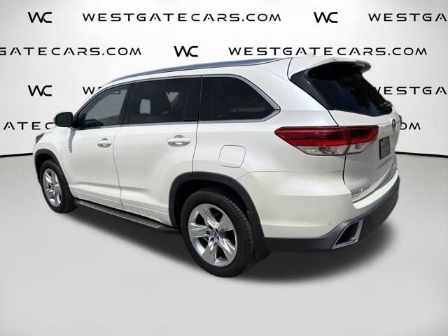 Used 2017 Toyota Highlander Limited AWD/4WD image 8