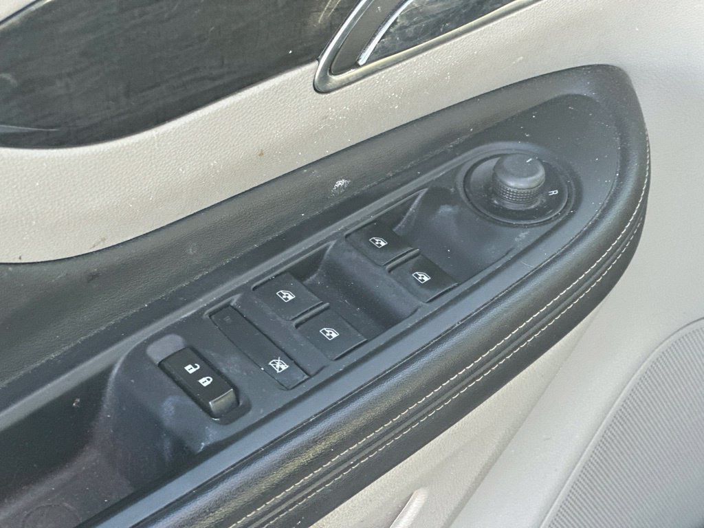 Used 2014 Buick Encore Leather FWD image 15