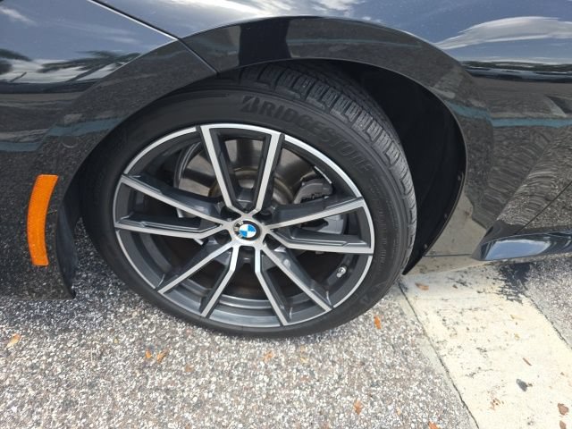 Used 2025 BMW 230i Coupe RWD image 8