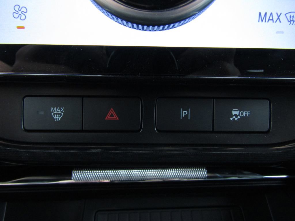 New 2025 Ford F150 Lightning Platinum w/ Dark Elements Package image 30