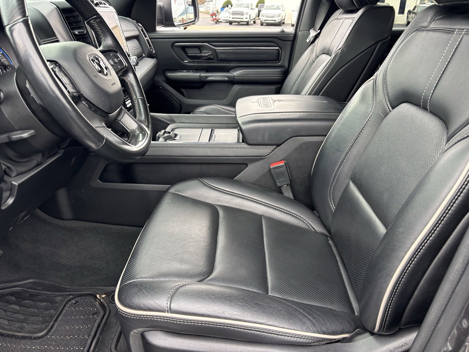 Used 2022 RAM 1500 Limited image 19