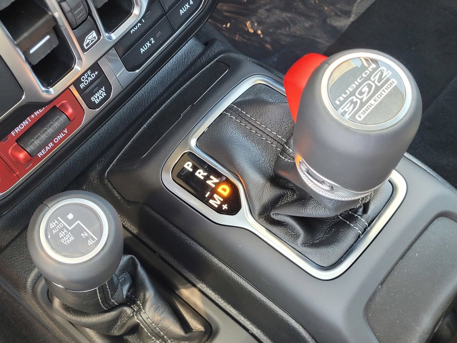 New 2025 Jeep Wrangler Unlimited Rubicon 392 image 12