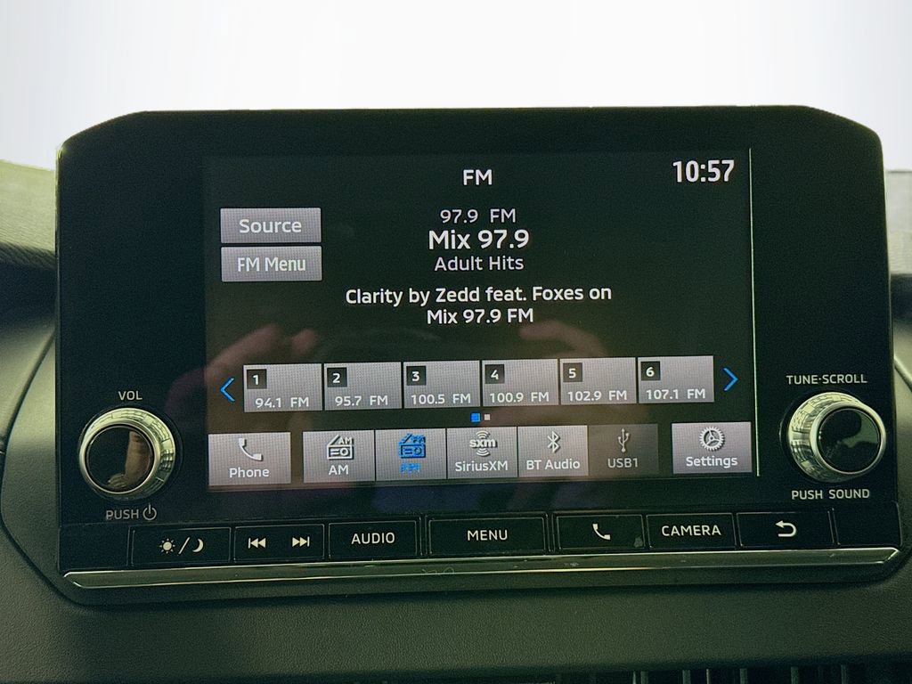 Used 2023 Mitsubishi Outlander SE FWD image 14
