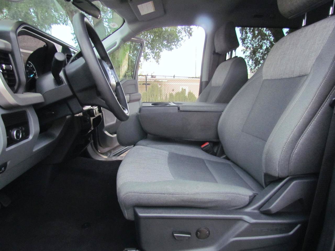 Used 2024 Ford F350 XLT AWD/4WD image 20