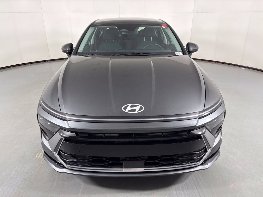 Used 2025 Hyundai Sonata SEL FWD image 3